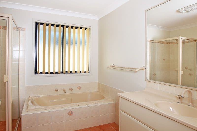 18 Mintbush Crescent, WORRIGEE NSW 2540, Worrigee - Thumbnail 8