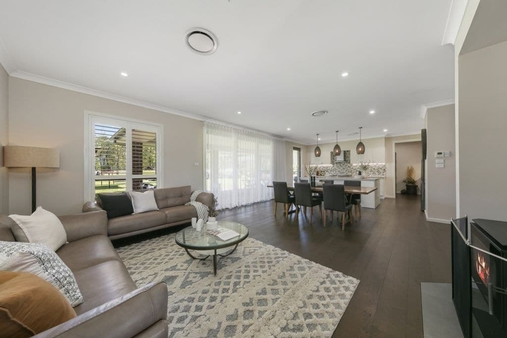60 Abbey Circuit, Weston - Thumbnail 6