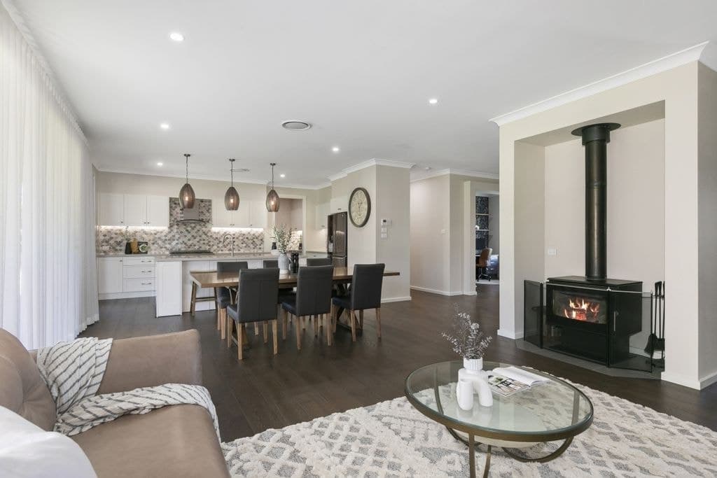 60 Abbey Circuit, Weston - Thumbnail 8