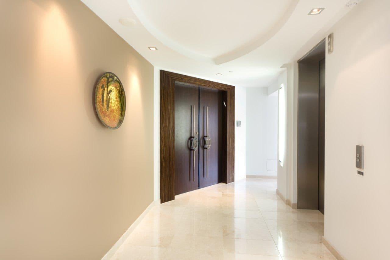 Apt 18 'Waterline' 132 Old Burleigh Road, BROADBEACH QLD 4218, Broadbeach - Thumbnail 5