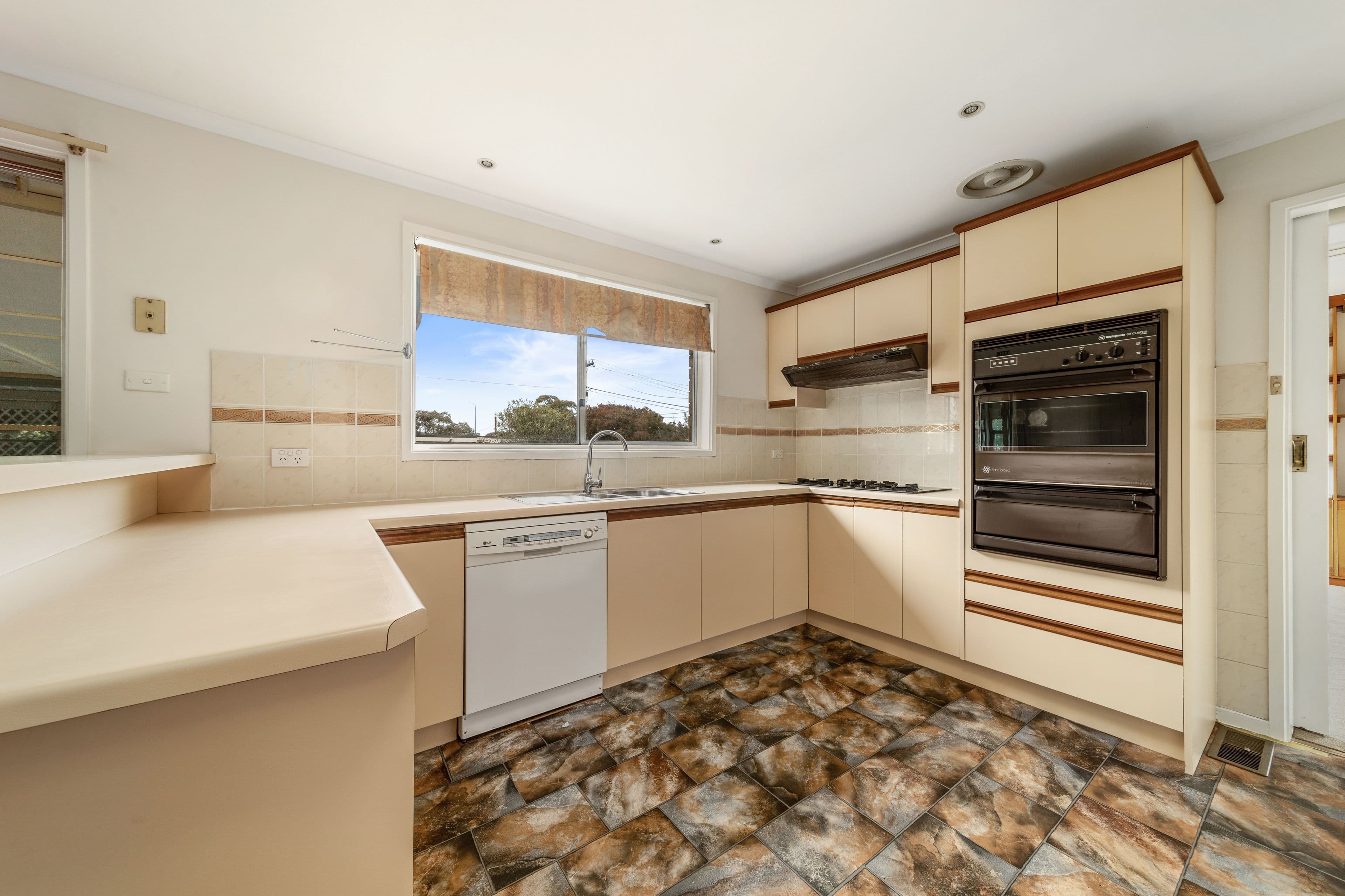 75 Bacchus Circuit, Kambah ACT 2902, Kambah - Thumbnail 8