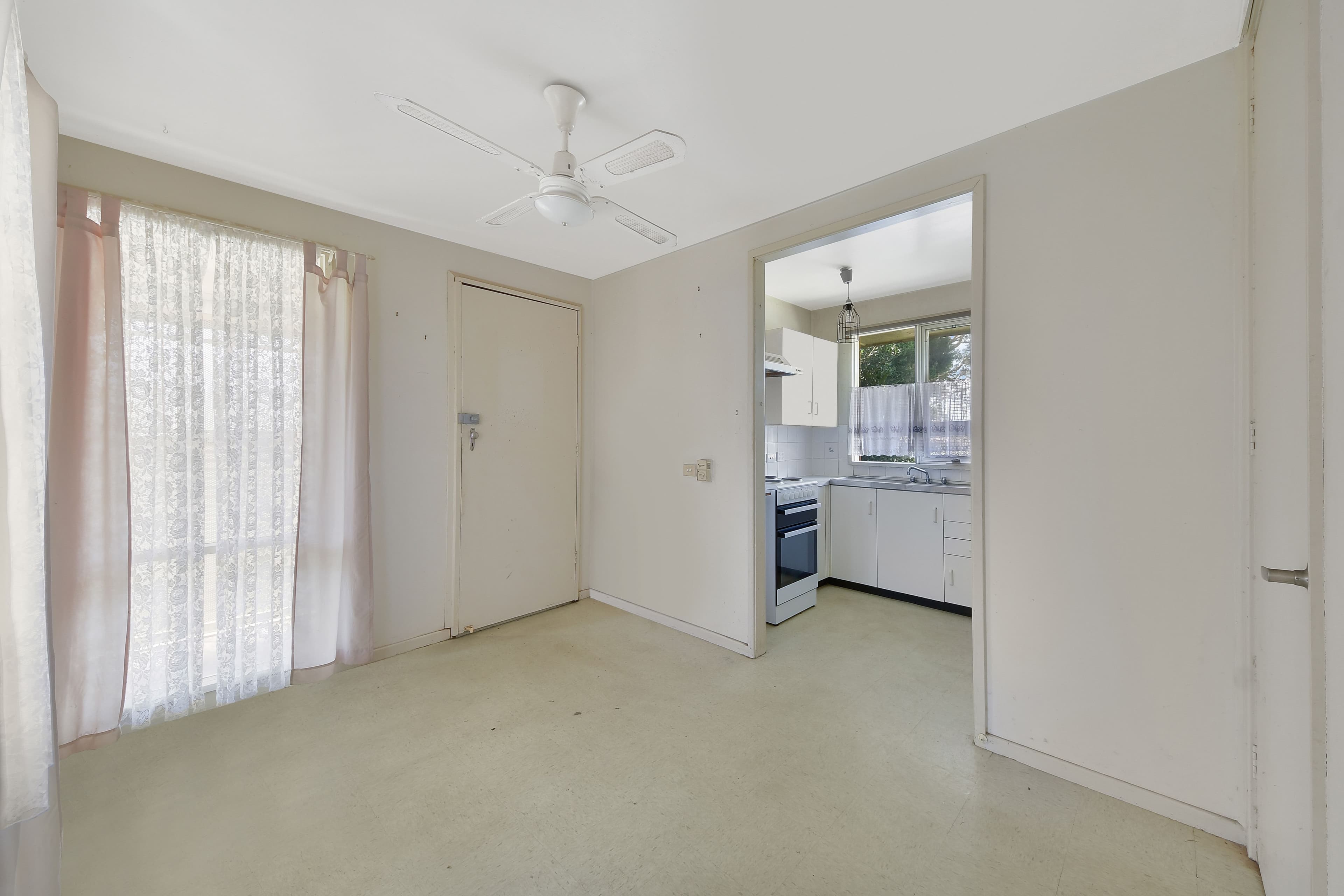 14 Stanford Way, Airds NSW 2560, Airds - Thumbnail 3