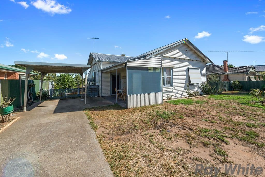 9 Airlie Street, Corowa - Image 1