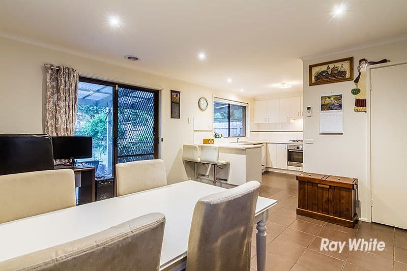 33 Arleon Crescent, CRANBOURNE VIC 3977, Cranbourne - Thumbnail 5