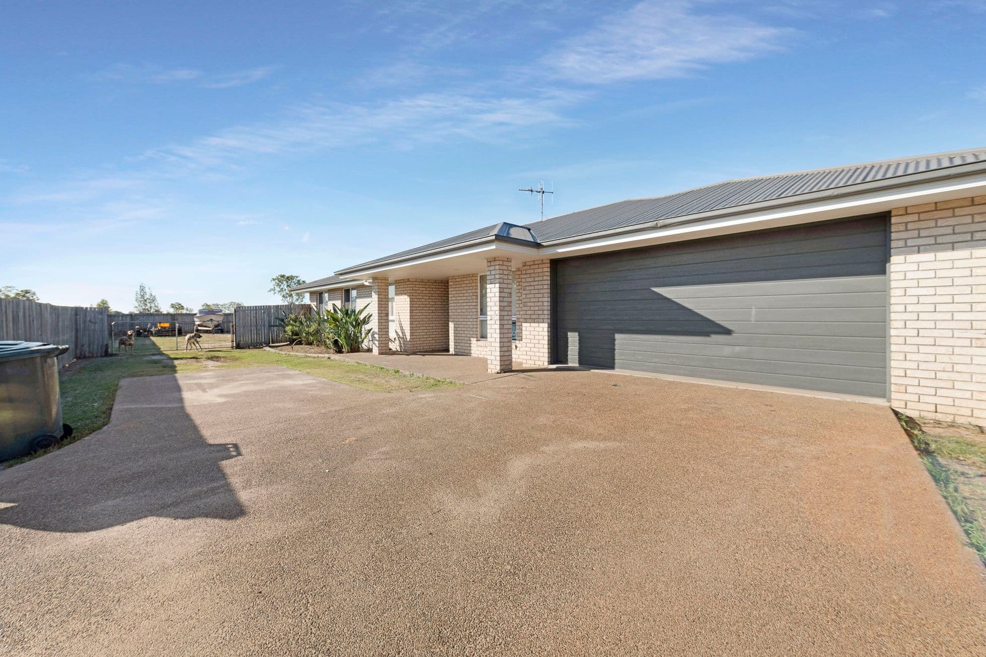 52 Neville Drive, Branyan QLD 4670, Branyan - Thumbnail 2