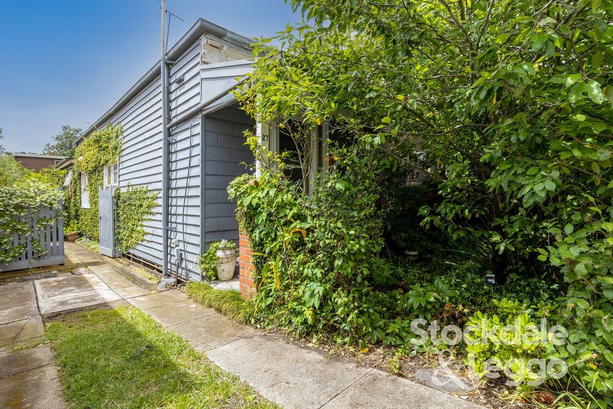 27 Lingwell Road, Hawthorn East VIC 3123, Hawthorn East - Thumbnail 2