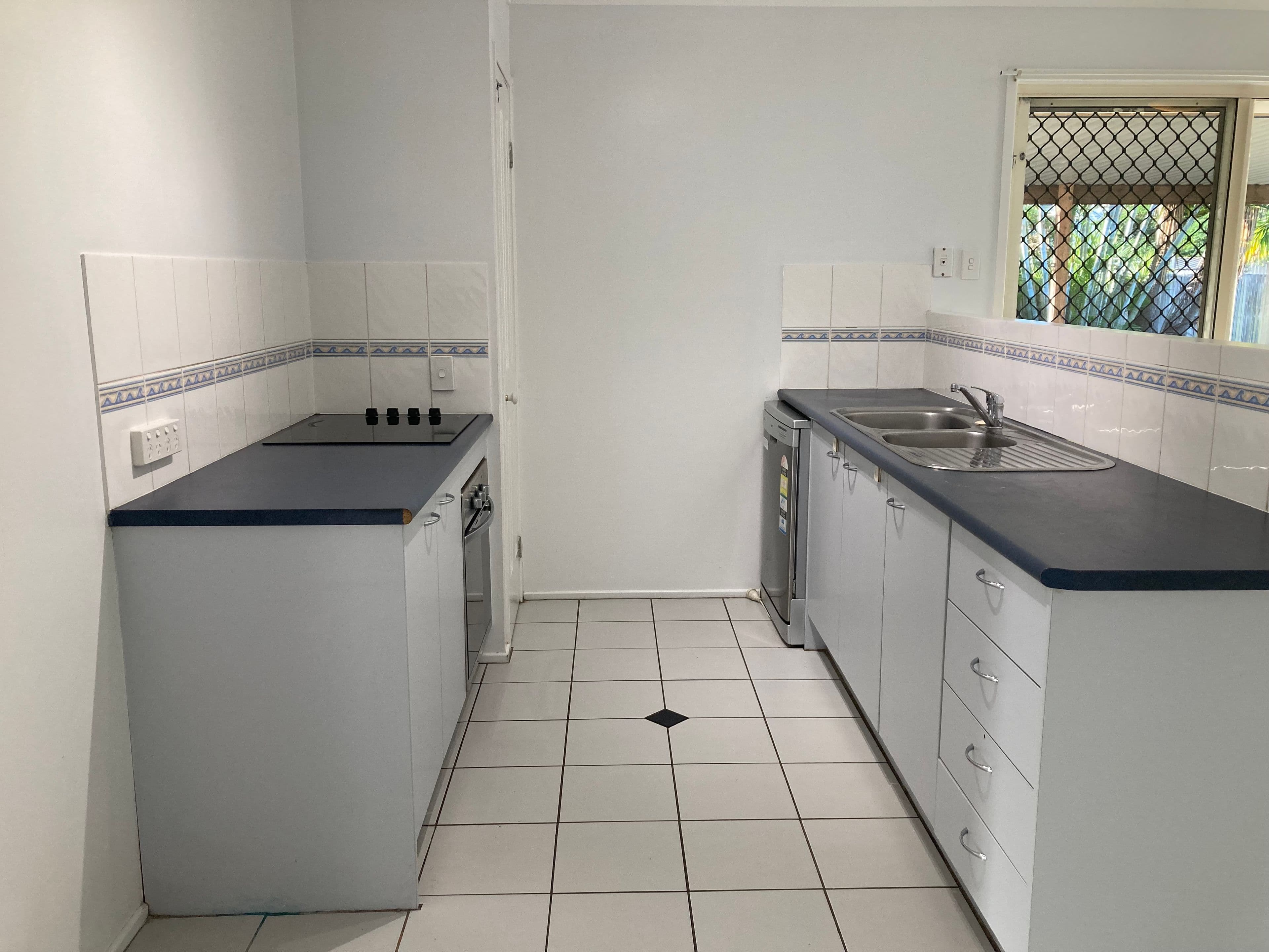 3 Aberfoyle Drive, Deception Bay QLD 4508, Deception Bay - Thumbnail 2