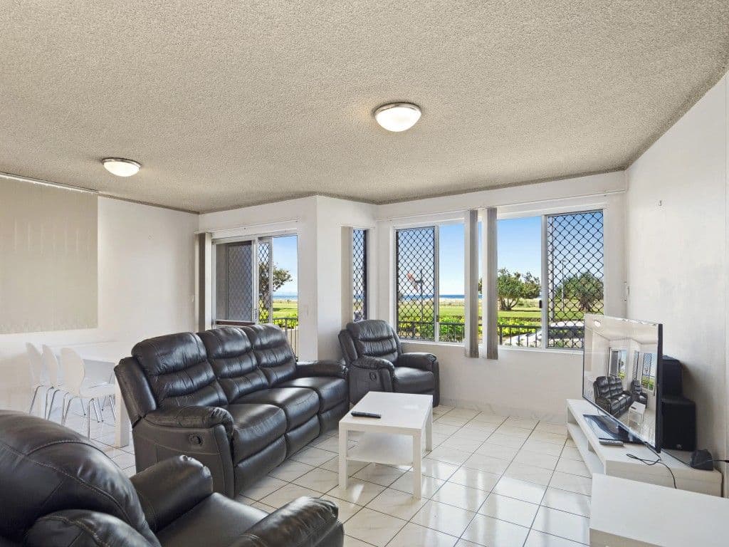 8 Musgrave Street, Coolangatta QLD 4225, Coolangatta - Thumbnail 4