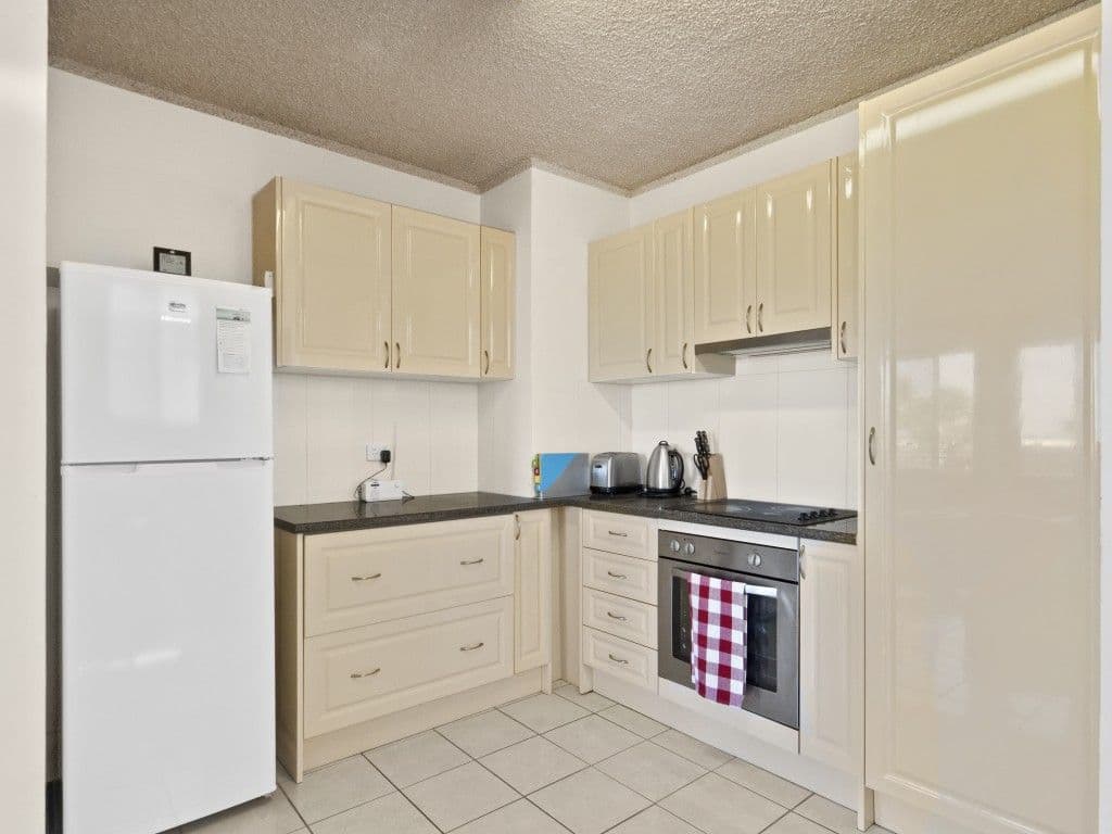 8 Musgrave Street, Coolangatta QLD 4225, Coolangatta - Thumbnail 5
