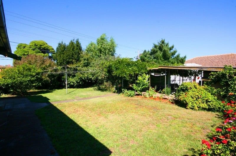 285 Main Road East, ST ALBANS VIC 3021, St Albans - Thumbnail 5