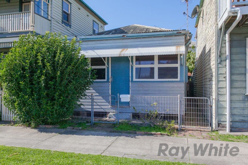 42 Young Street, CARRINGTON NSW 2294, Carrington - Image 1