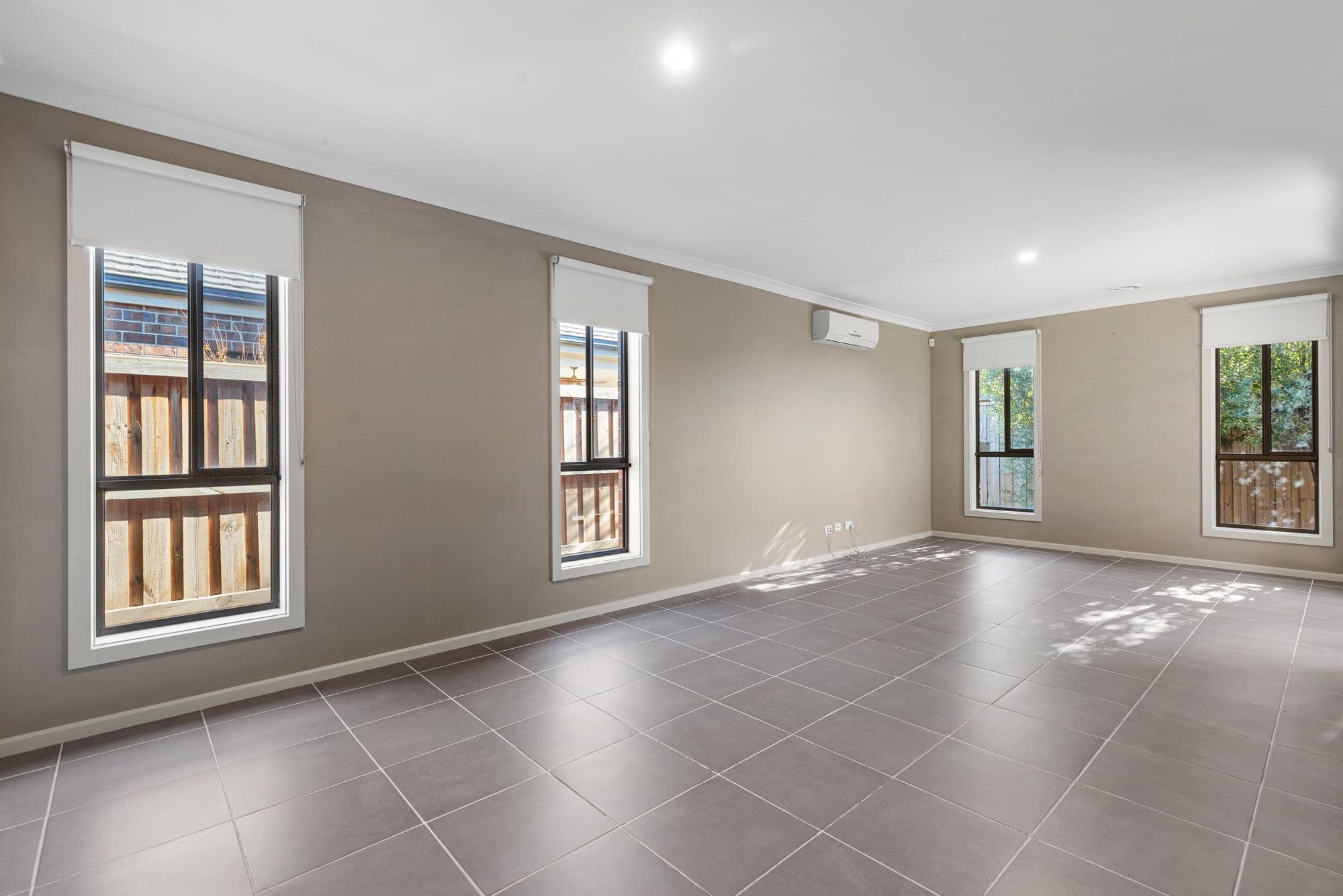 89 Stanmore Crescent, Wyndham Vale VIC 3024, Wyndham Vale - Thumbnail 4