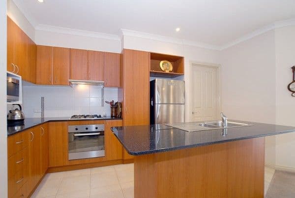102 Sycamore Road, FRANKSTON SOUTH VIC 3199, Frankston South - Thumbnail 3