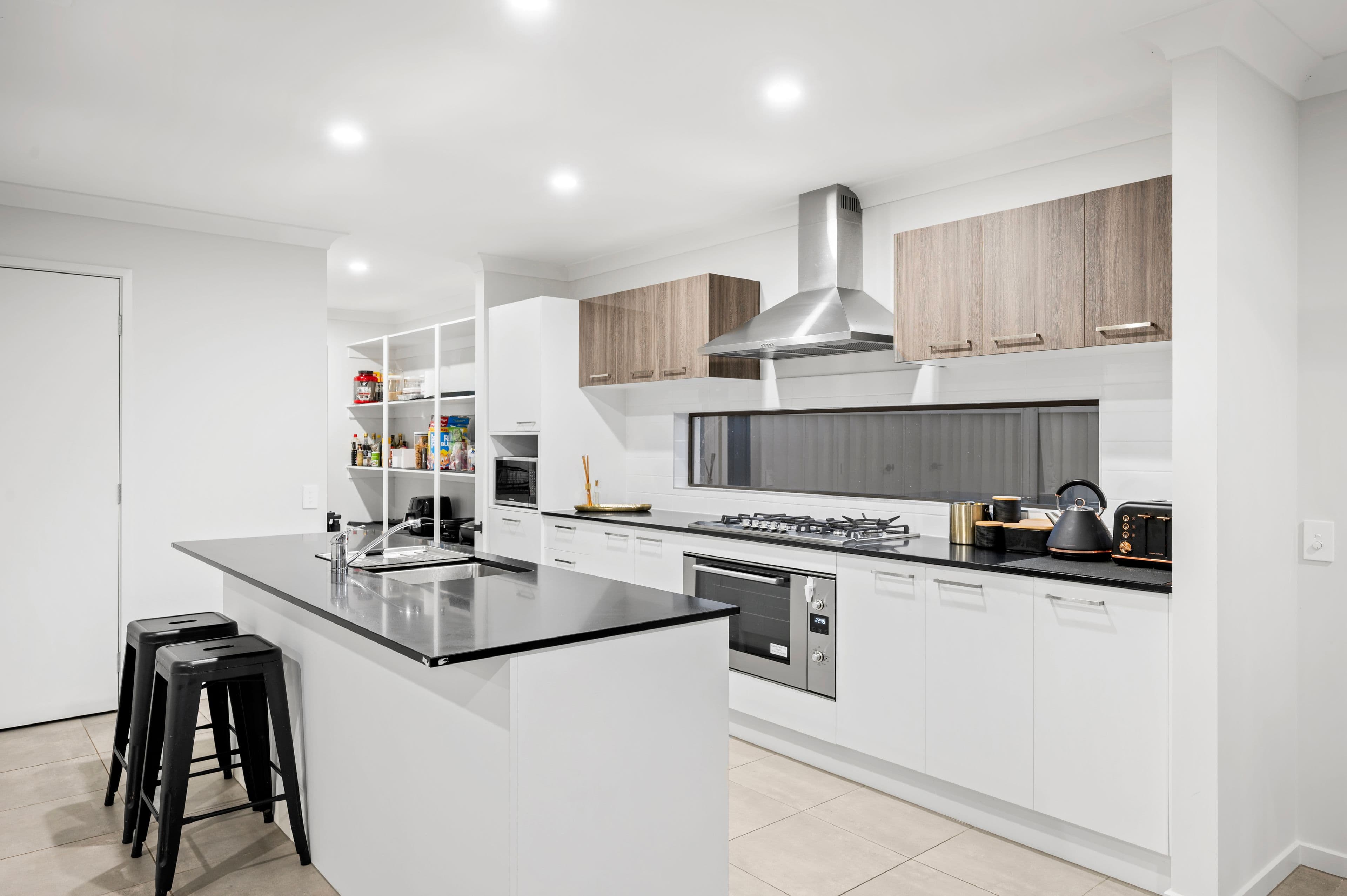 13 Chardean Street, Acacia Ridge QLD 4110, Acacia Ridge - Thumbnail 7