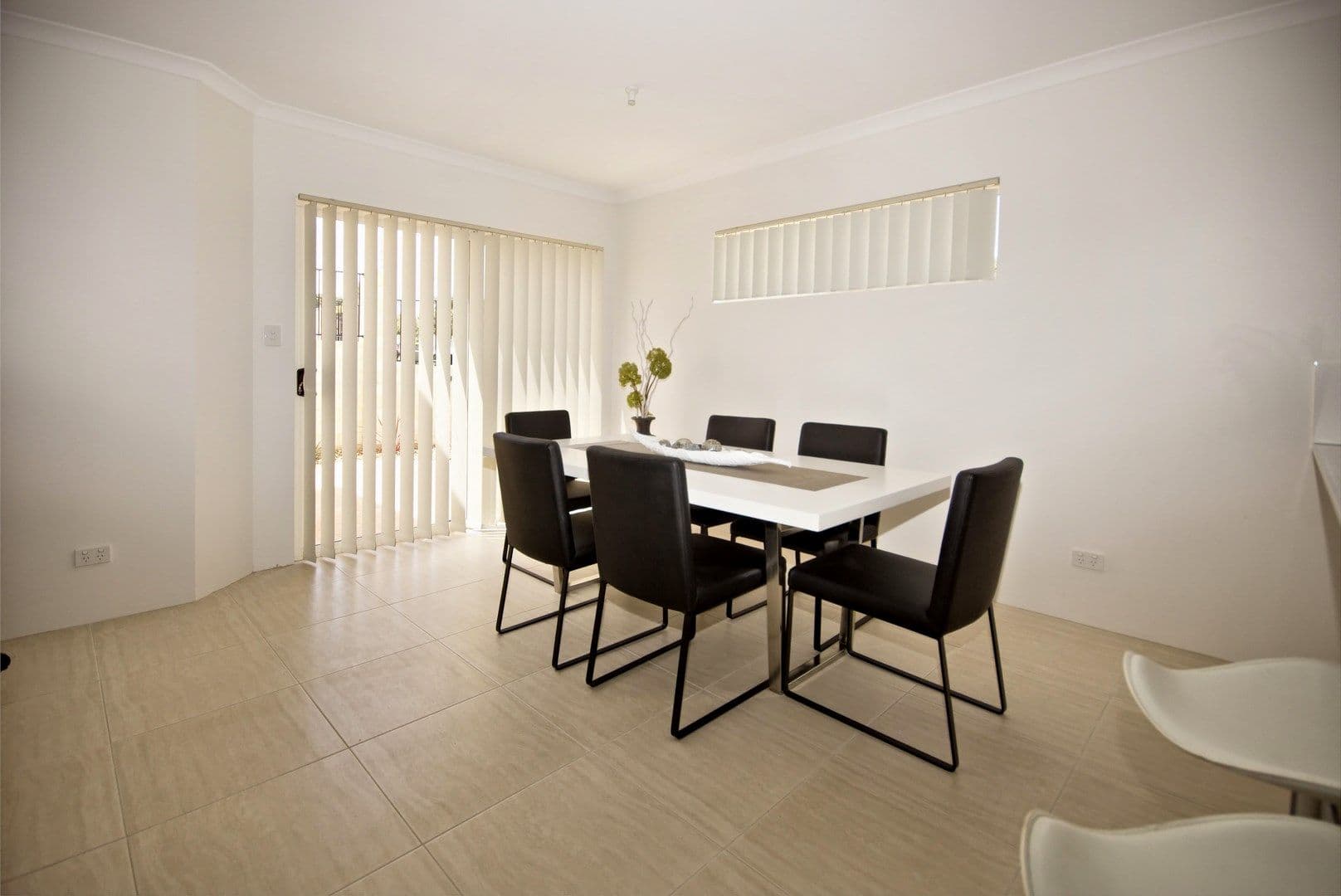 15 Curlington Crescent, BALGA WA 6061, Balga - Thumbnail 5