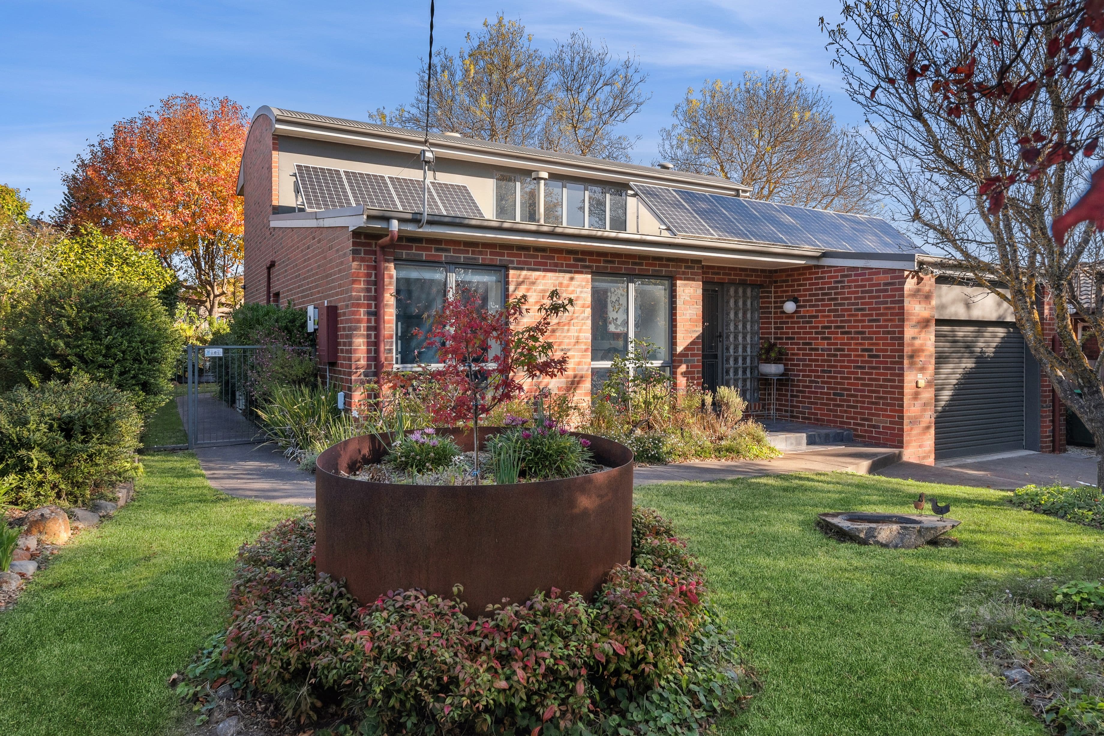 17 Beauchamp Street, Kyneton VIC 3444, Kyneton - Thumbnail 2