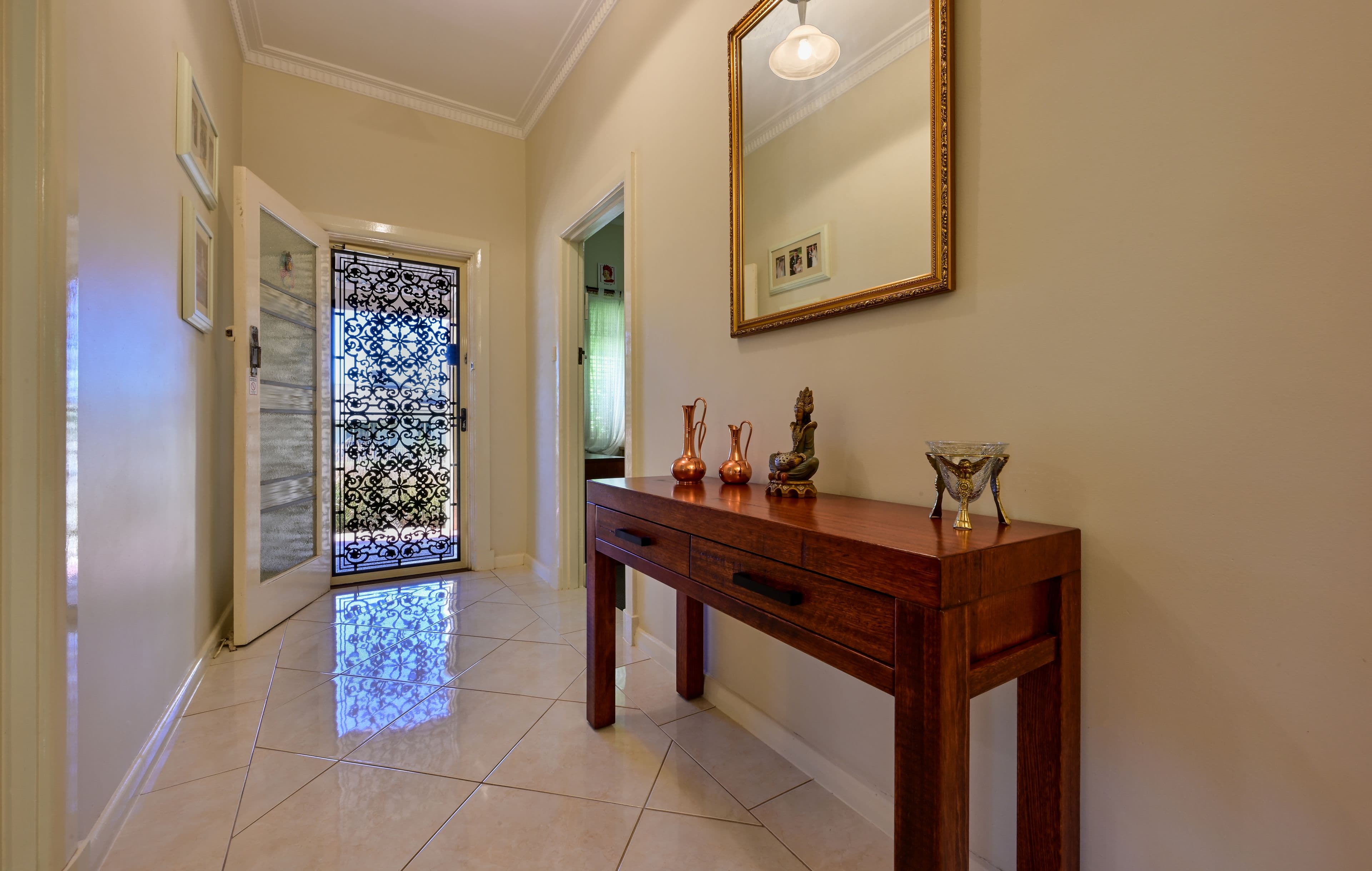 33 Angwin Street, Whyalla SA 5600, Whyalla Playford - Thumbnail 2