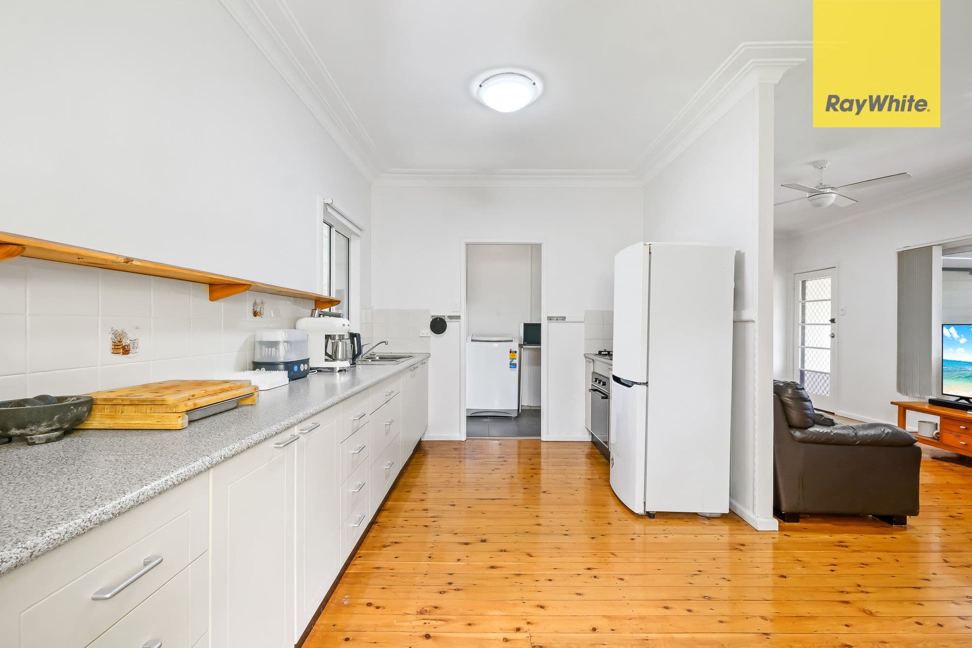 16 Dell Street, Blacktown NSW 2148, Blacktown - Thumbnail 4
