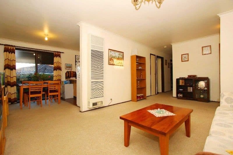 6 Merryn Close, BUNDOORA VIC 3083, Bundoora - Thumbnail 2