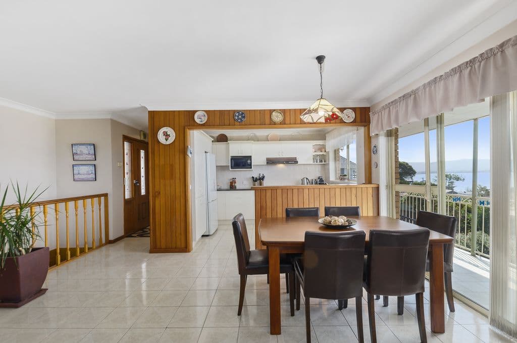 64 Porter Avenue, Mount Warrigal - Thumbnail 4
