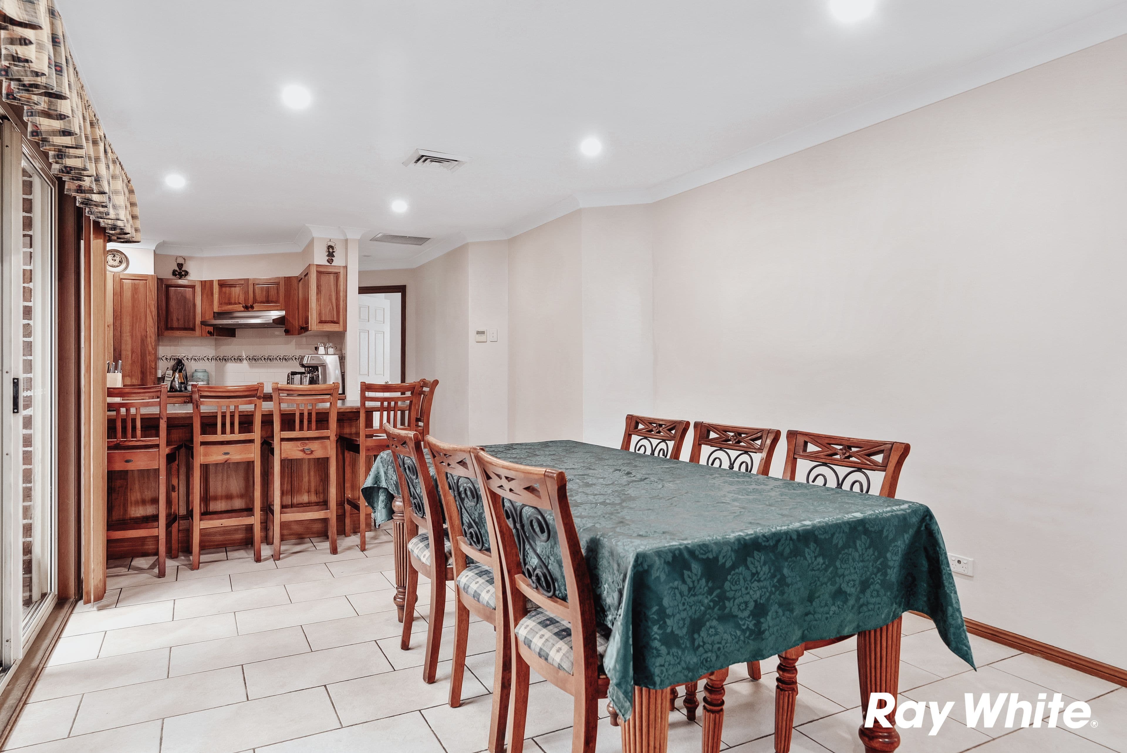 10 Isis Place, Quakers Hill NSW 2763, Quakers Hill - Thumbnail 4