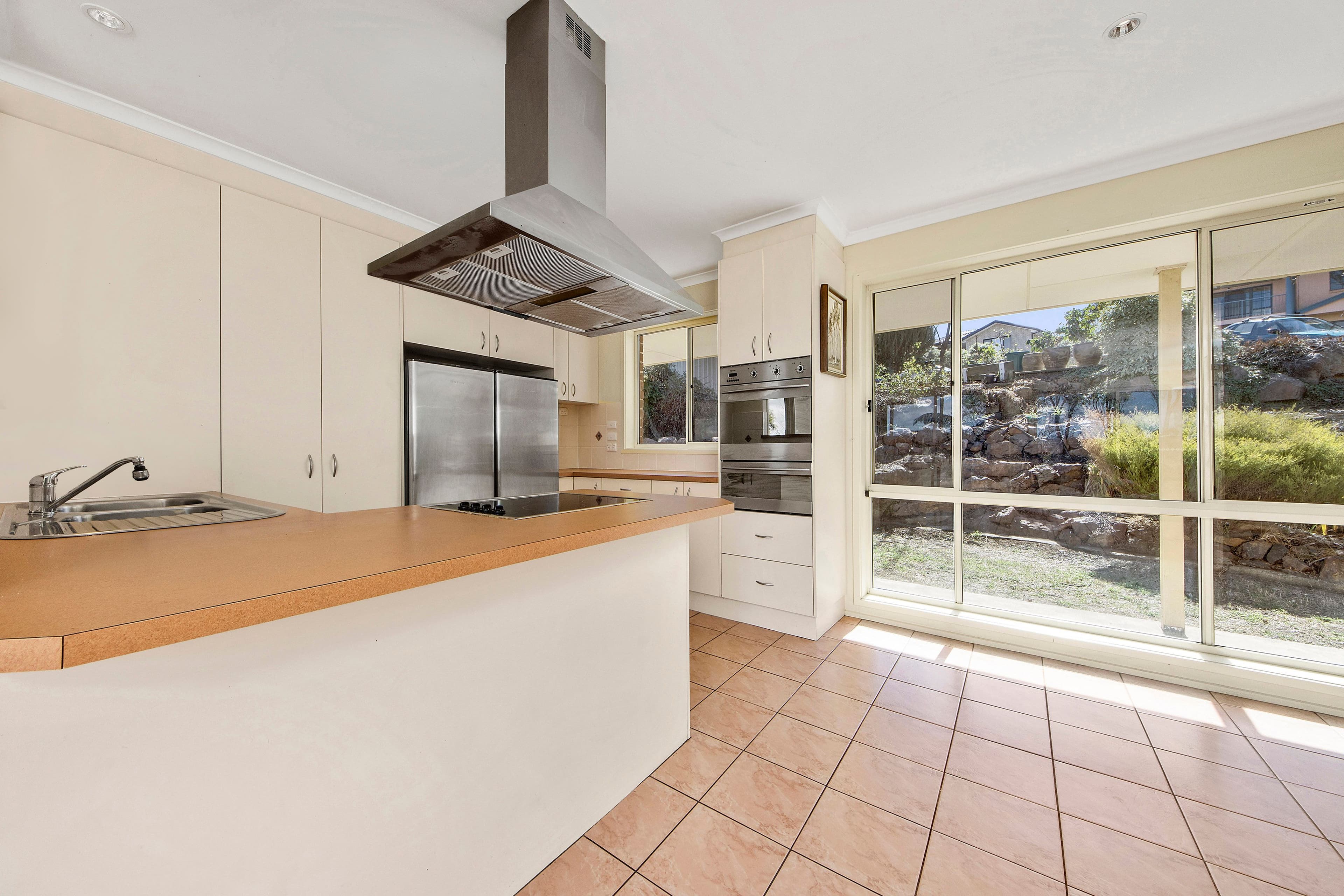 30 Counihan Court, Dunlop ACT 2615, Dunlop - Thumbnail 3