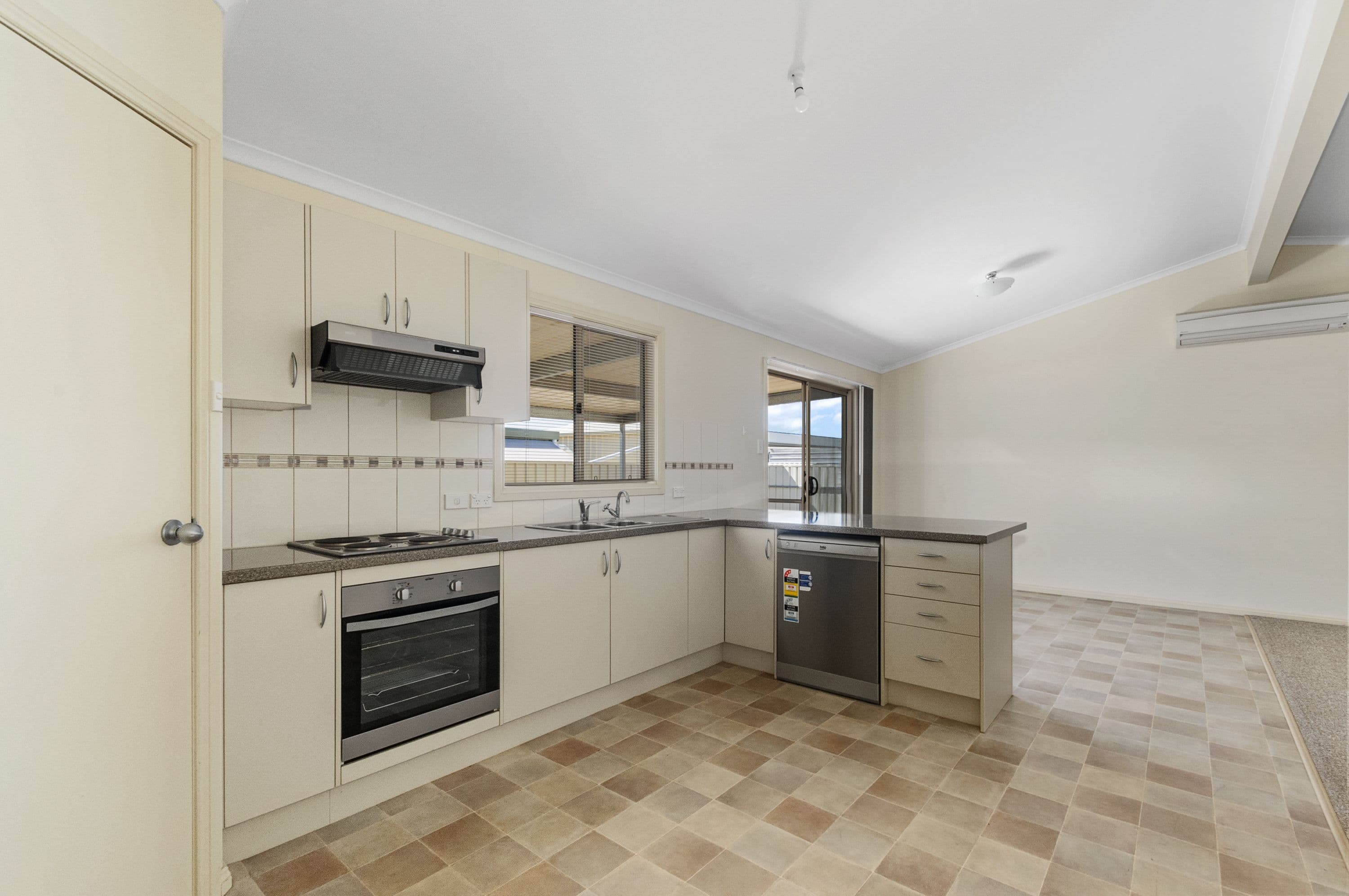 3A Cameron Court, Wallaroo SA 5556, Wallaroo - Thumbnail 5