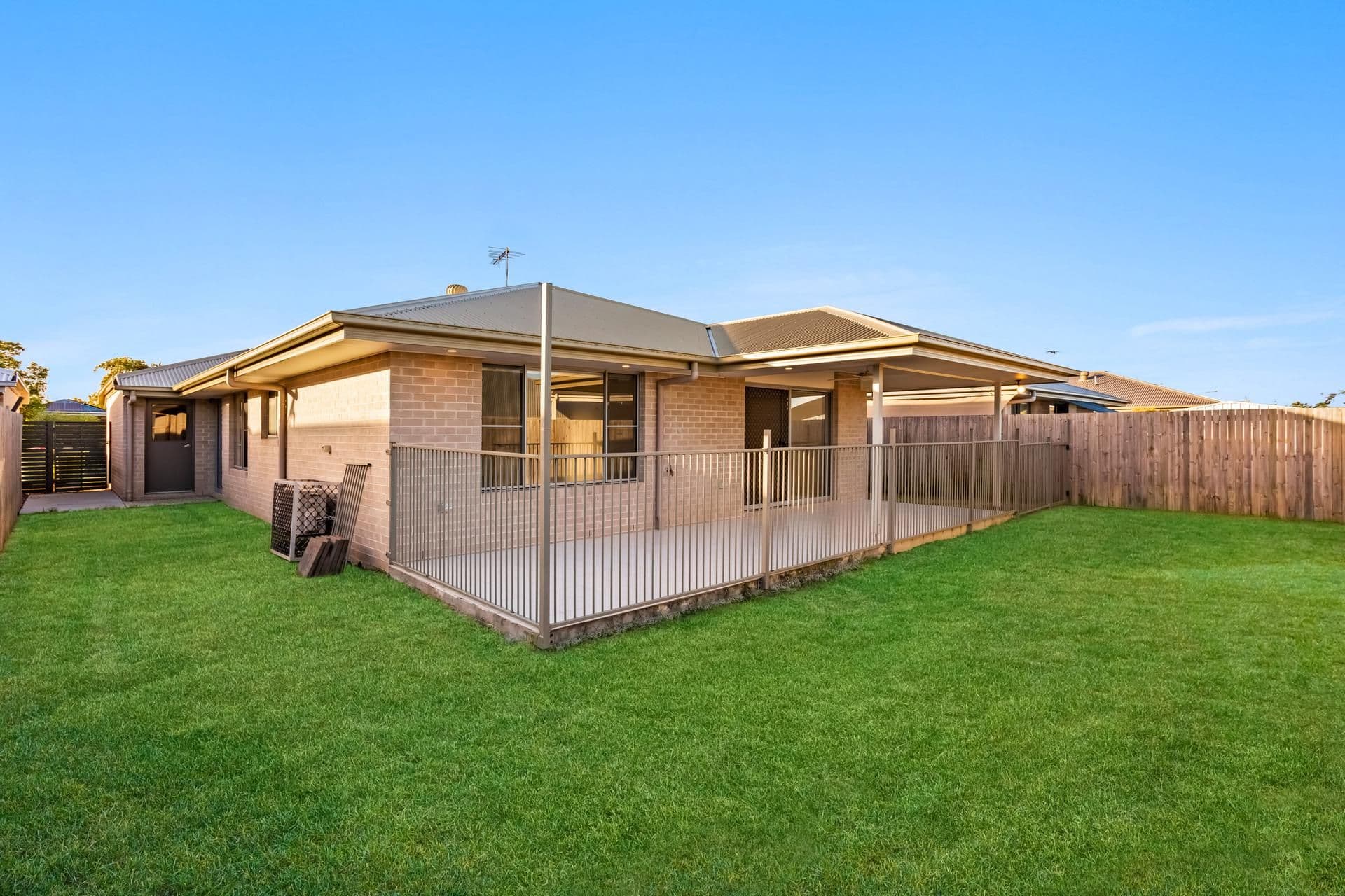 13 Seabright Circuit, Jacobs Well QLD 4208, Jacobs Well - Thumbnail 6