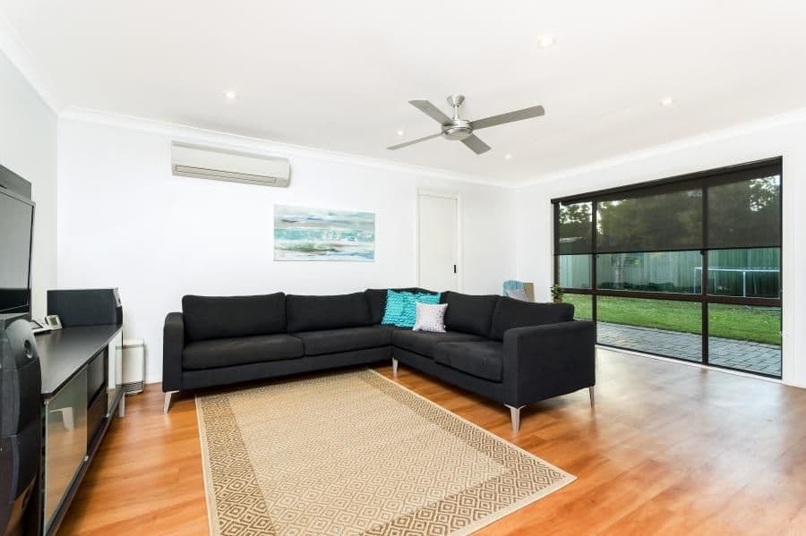 20 Hawthorn Place, Cherrybrook NSW 2126, Cherrybrook - Thumbnail 2