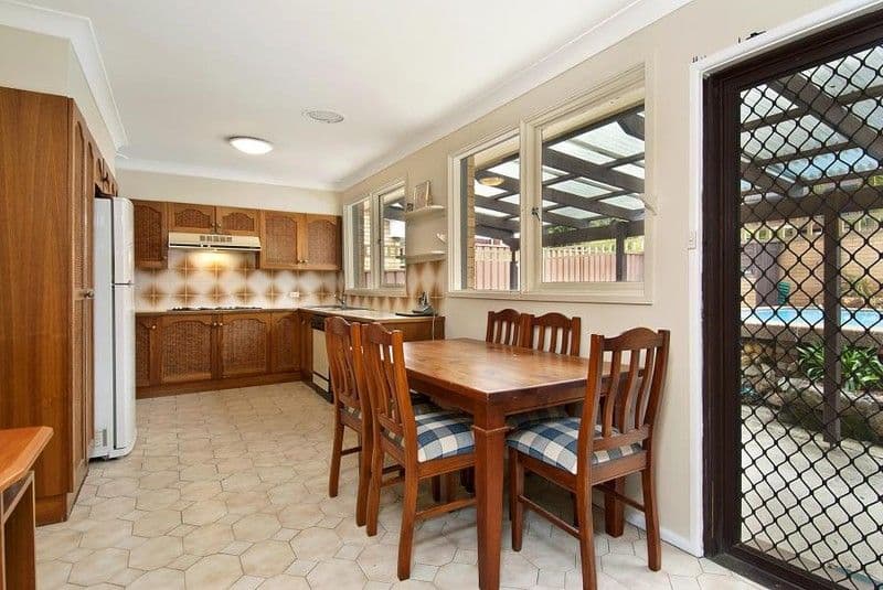 25  Bridgeview Road, YARRAWARRAH NSW 2233, Yarrawarrah - Thumbnail 3