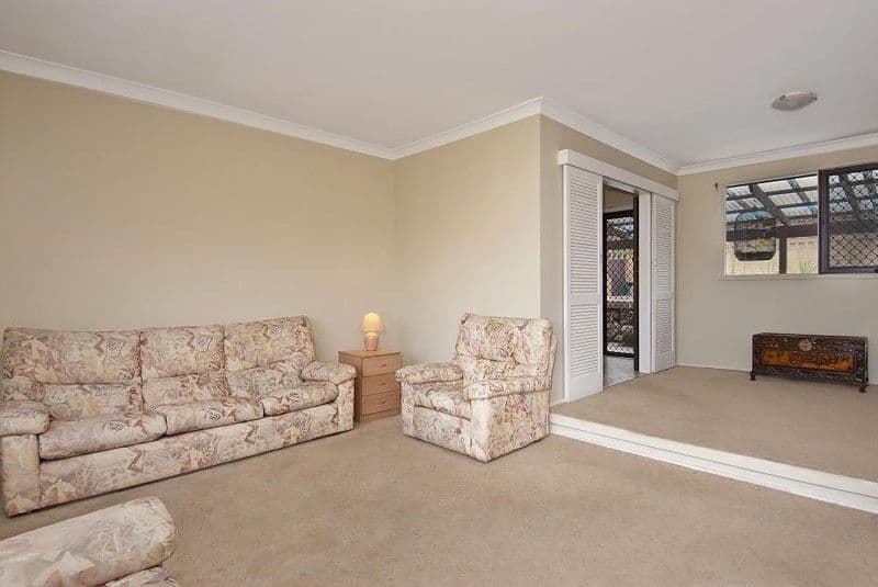 25  Bridgeview Road, YARRAWARRAH NSW 2233, Yarrawarrah - Thumbnail 4