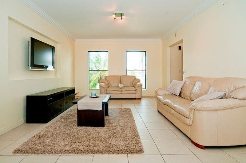 7 Erave Avenue, RUNAWAY BAY QLD 4216, Runaway Bay - Thumbnail 4