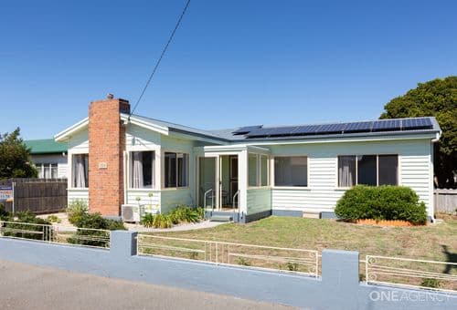 104 Vermont Road, Mowbray, Mowbray - Image 1