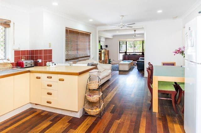8 McWilliam Close, Labrador QLD 4215, Labrador - Thumbnail 5