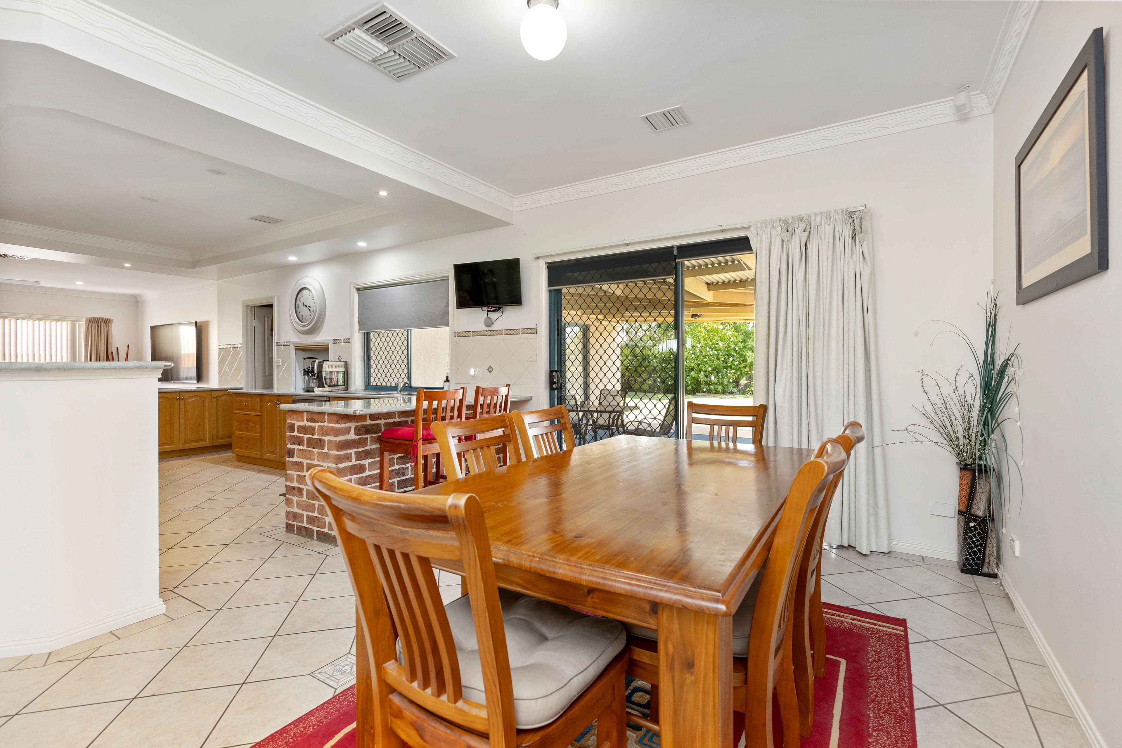 9 Gidgee Place, Glenfield Park NSW 2650, Glenfield Park - Thumbnail 3