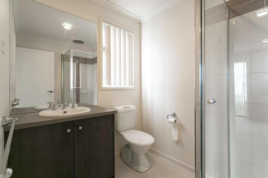 19 Lord Nolan Street, KURUNJANG VIC 3337, Kurunjang - Thumbnail 5