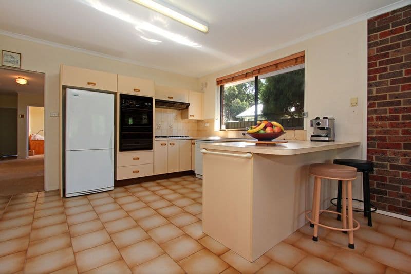 74 Truemans Road, TOOTGAROOK VIC 3941, Tootgarook - Thumbnail 2