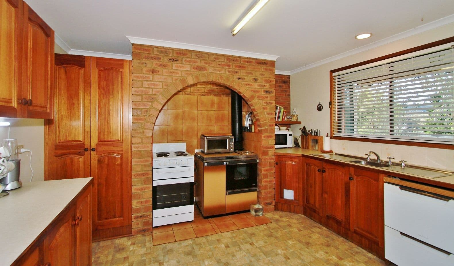 70 Jacksons Lane, Heathcote VIC 3523, Heathcote - Thumbnail 3