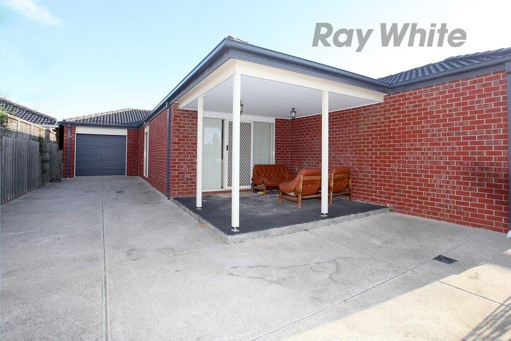 5 Windsong Way, POINT COOK VIC 3030, Point Cook - Thumbnail 3