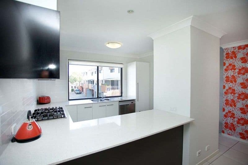36 Tenth Avenue, Windsor QLD 4030, Windsor - Thumbnail 2