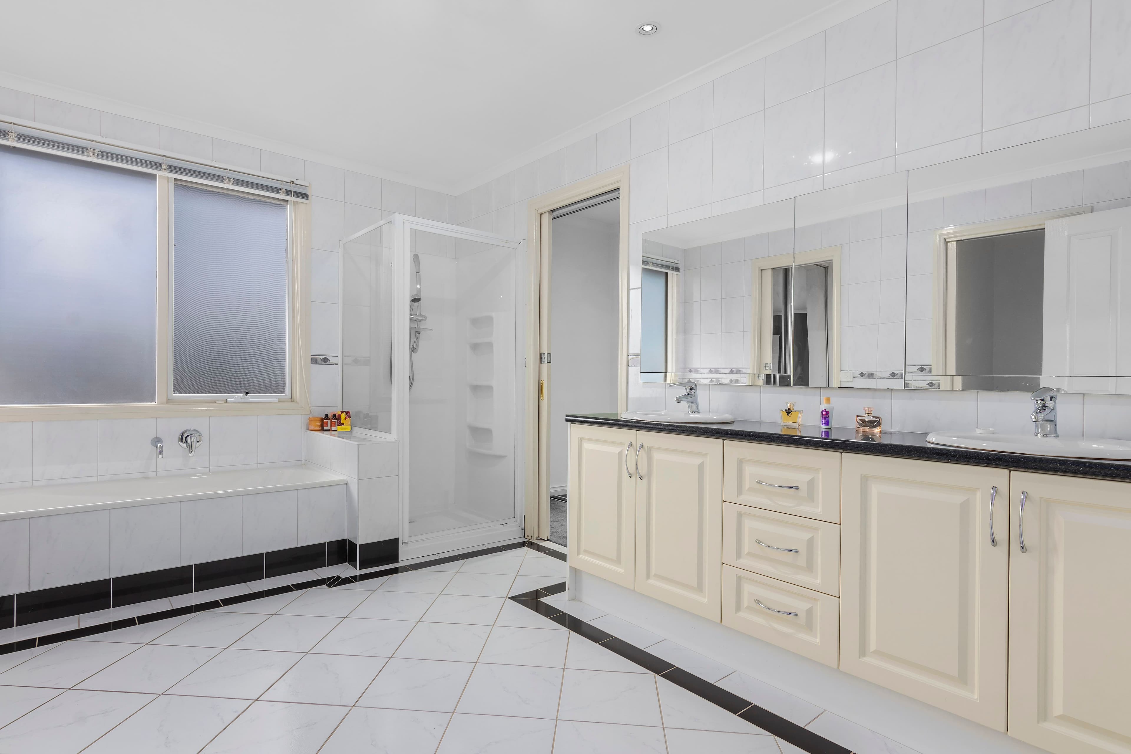 2 Alana Court, Wantirna South VIC 3152, Wantirna South - Thumbnail 8