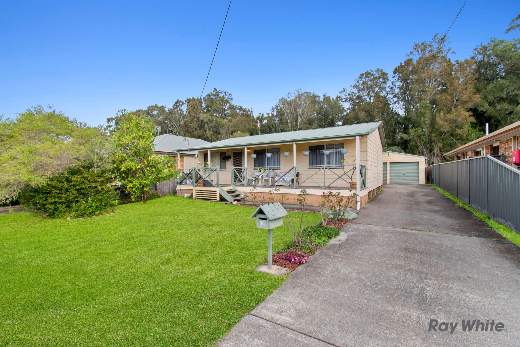 15 Matthew Parade, Batehaven NSW 2536, Batehaven - Image 1