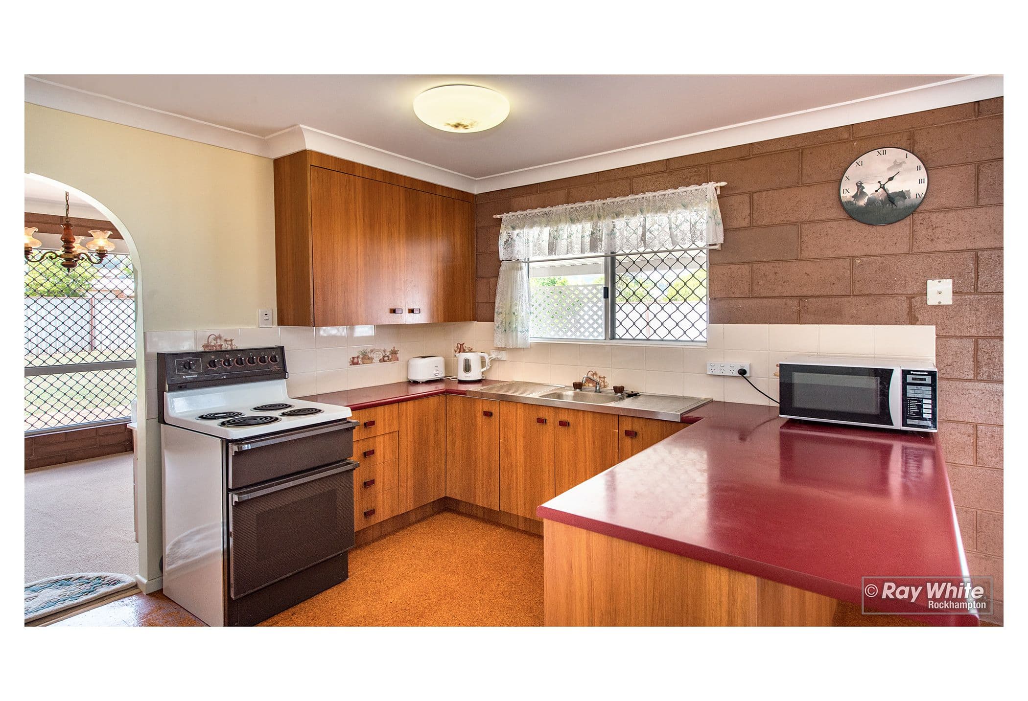 1 Kestrel Court, Norman Gardens QLD 4701, Norman Gardens - Thumbnail 3