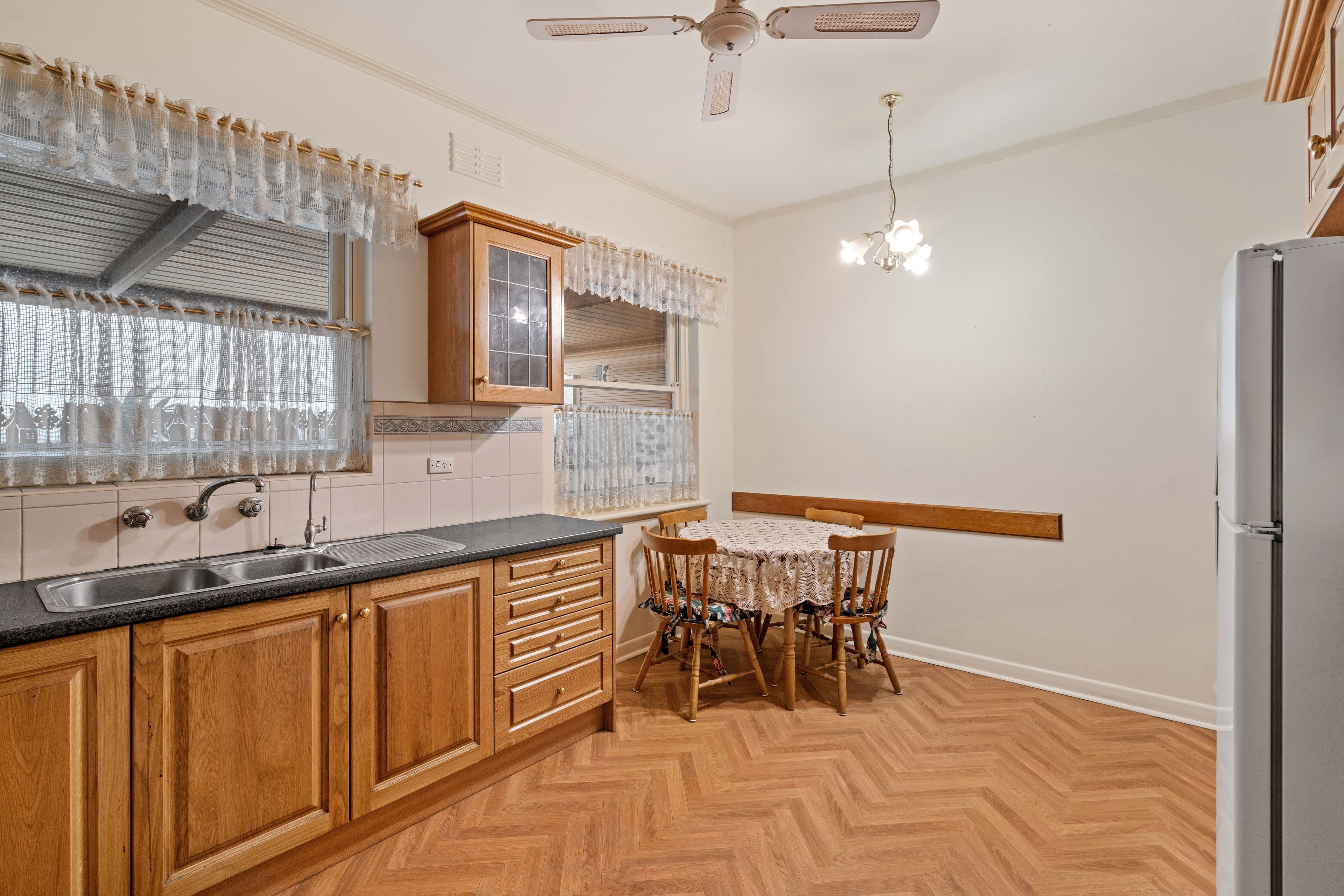 47 Ferry Avenue, Plympton Park SA 5038, Plympton Park - Thumbnail 4