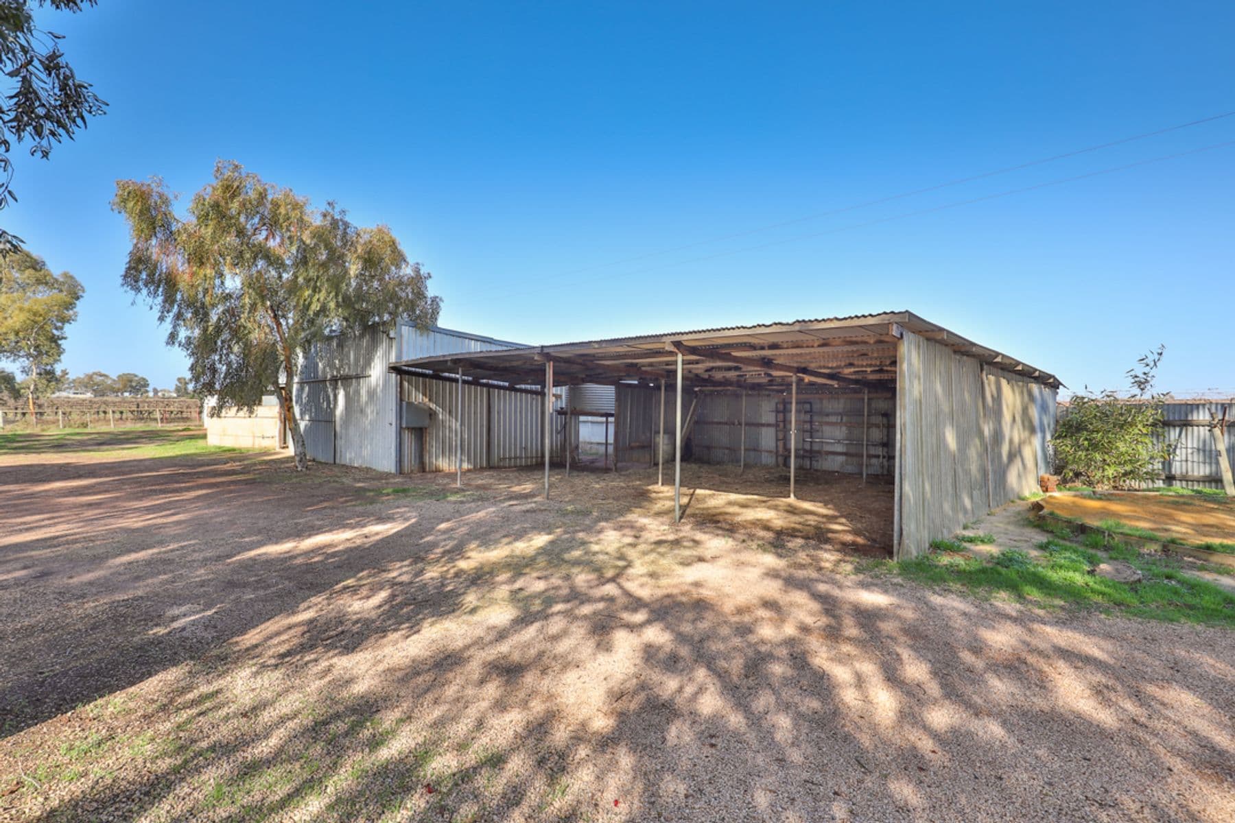 49 Nineteenth Street, Cardross - Thumbnail 3