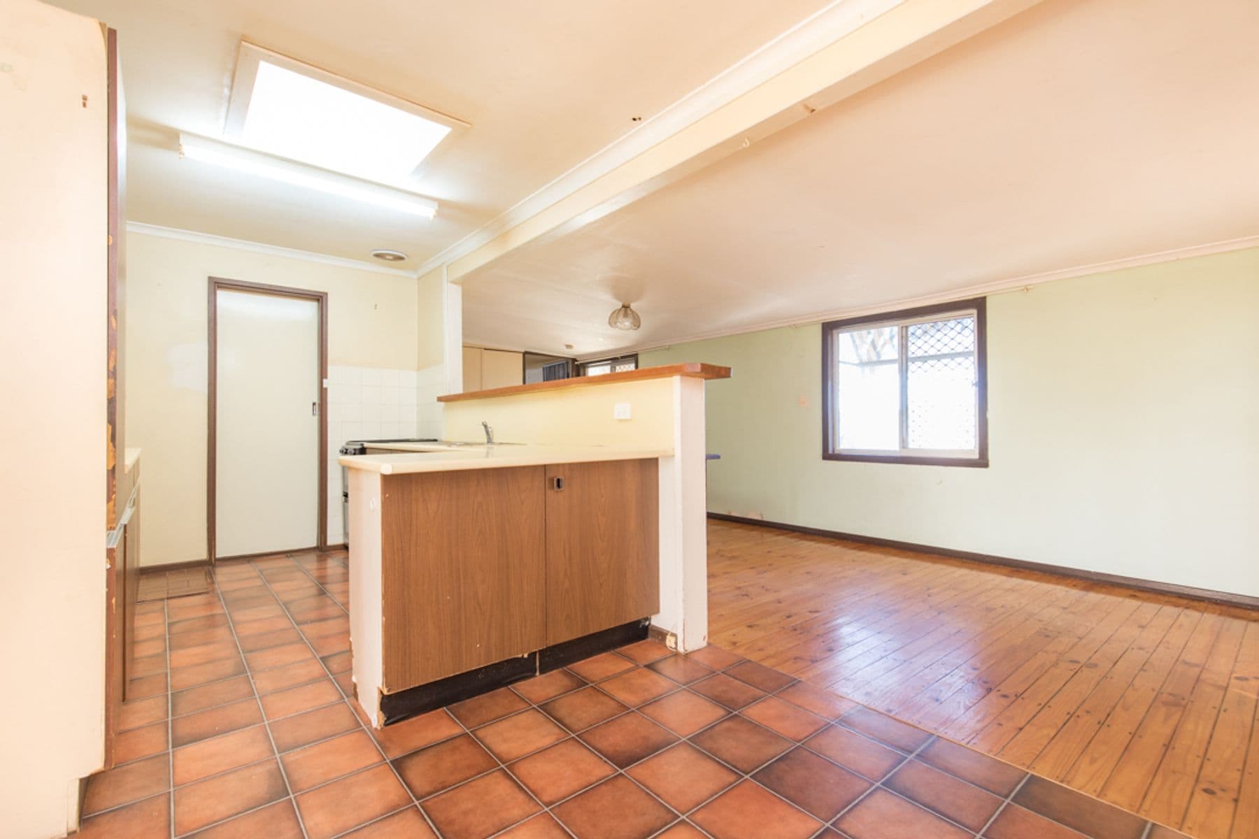 49 Nineteenth Street, Cardross - Thumbnail 4