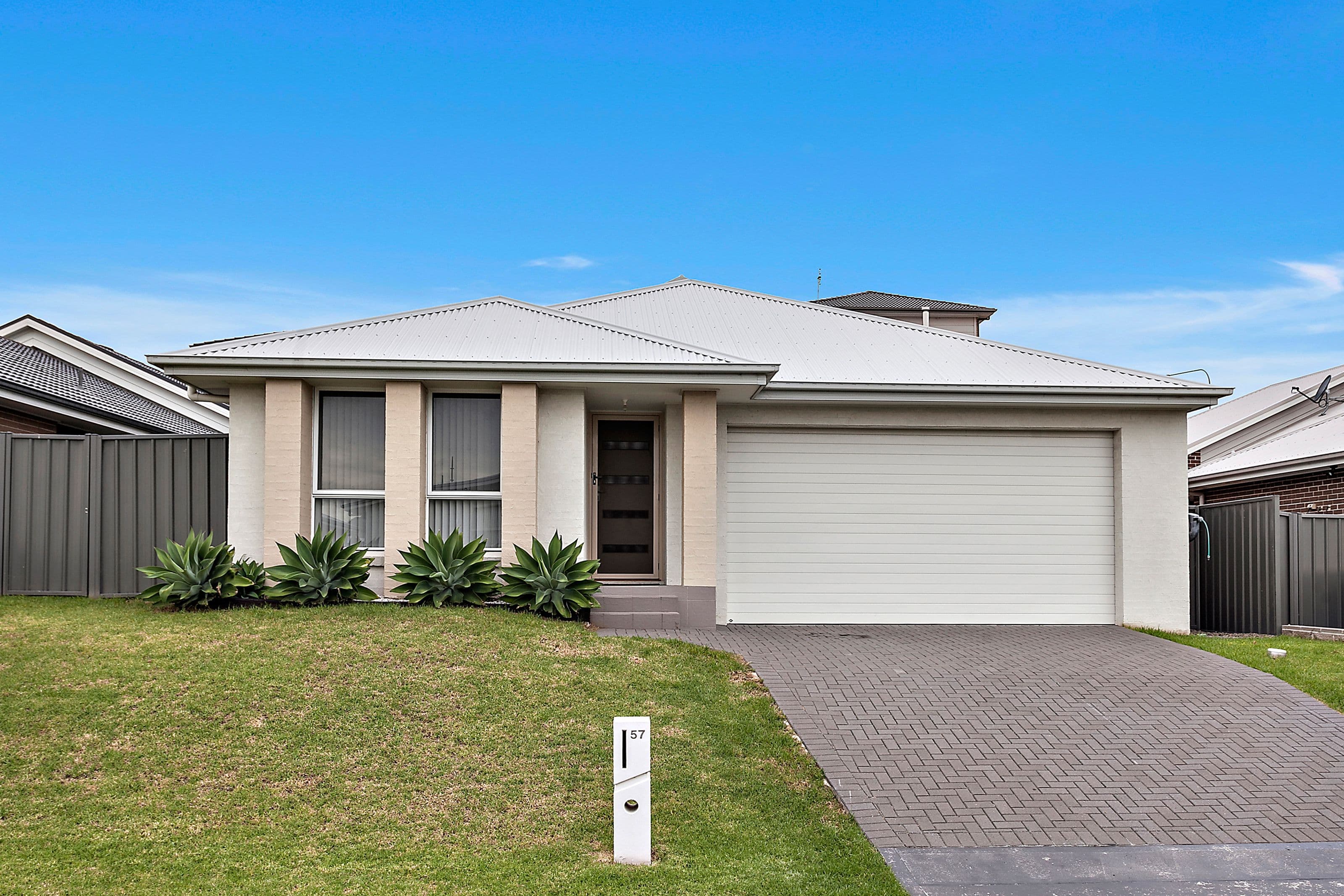 57 Elizabeth Circuit, Flinders - Image 1