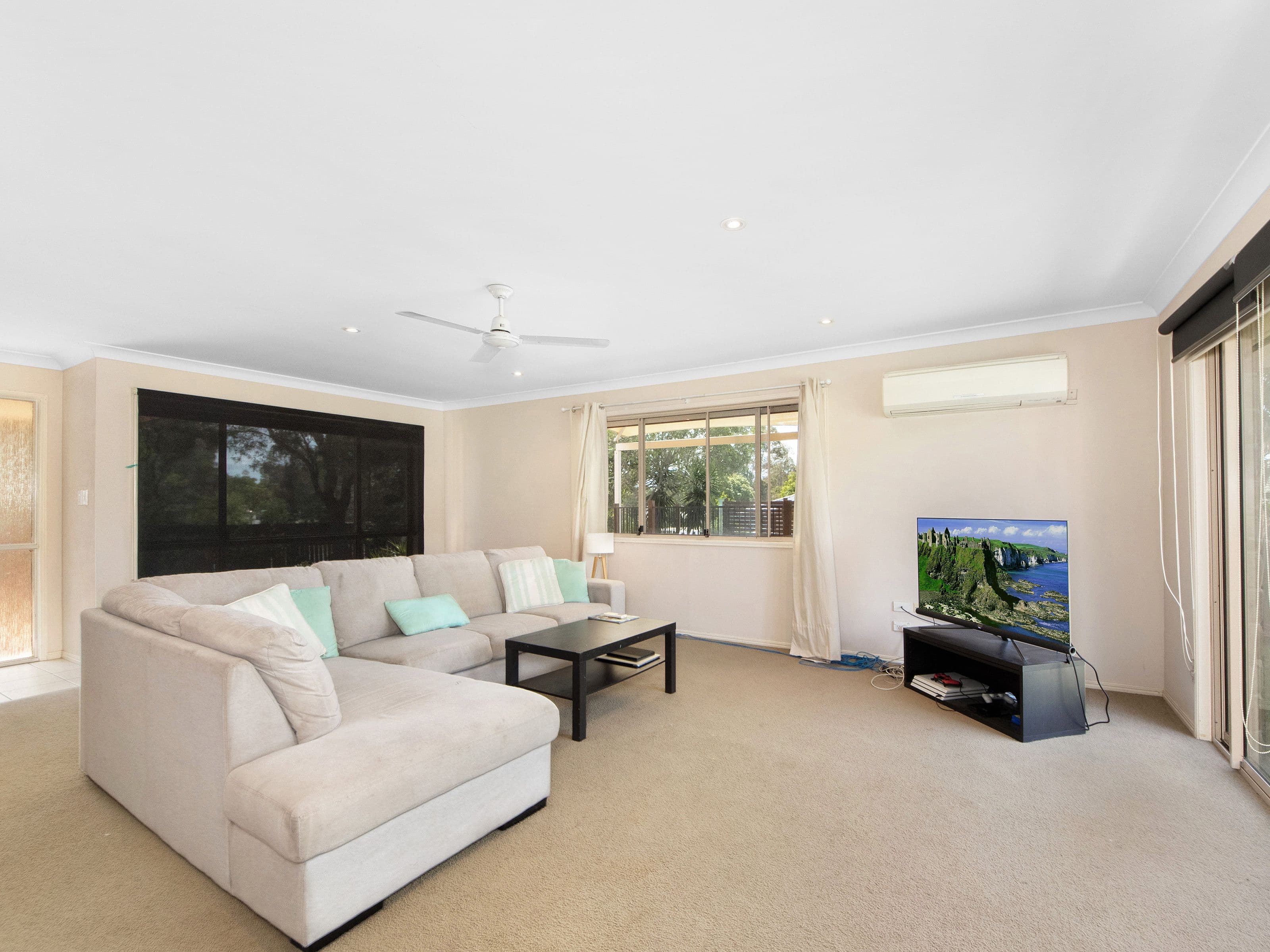 12 Roe Street, Upper Coomera QLD 4209, Upper Coomera - Thumbnail 6