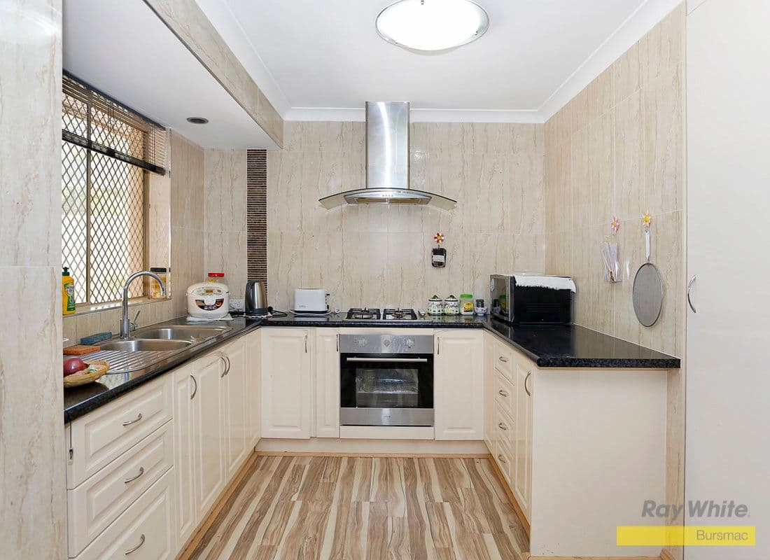 146 Illawarra Crescent, BALLAJURA WA 6066, Ballajura - Thumbnail 2