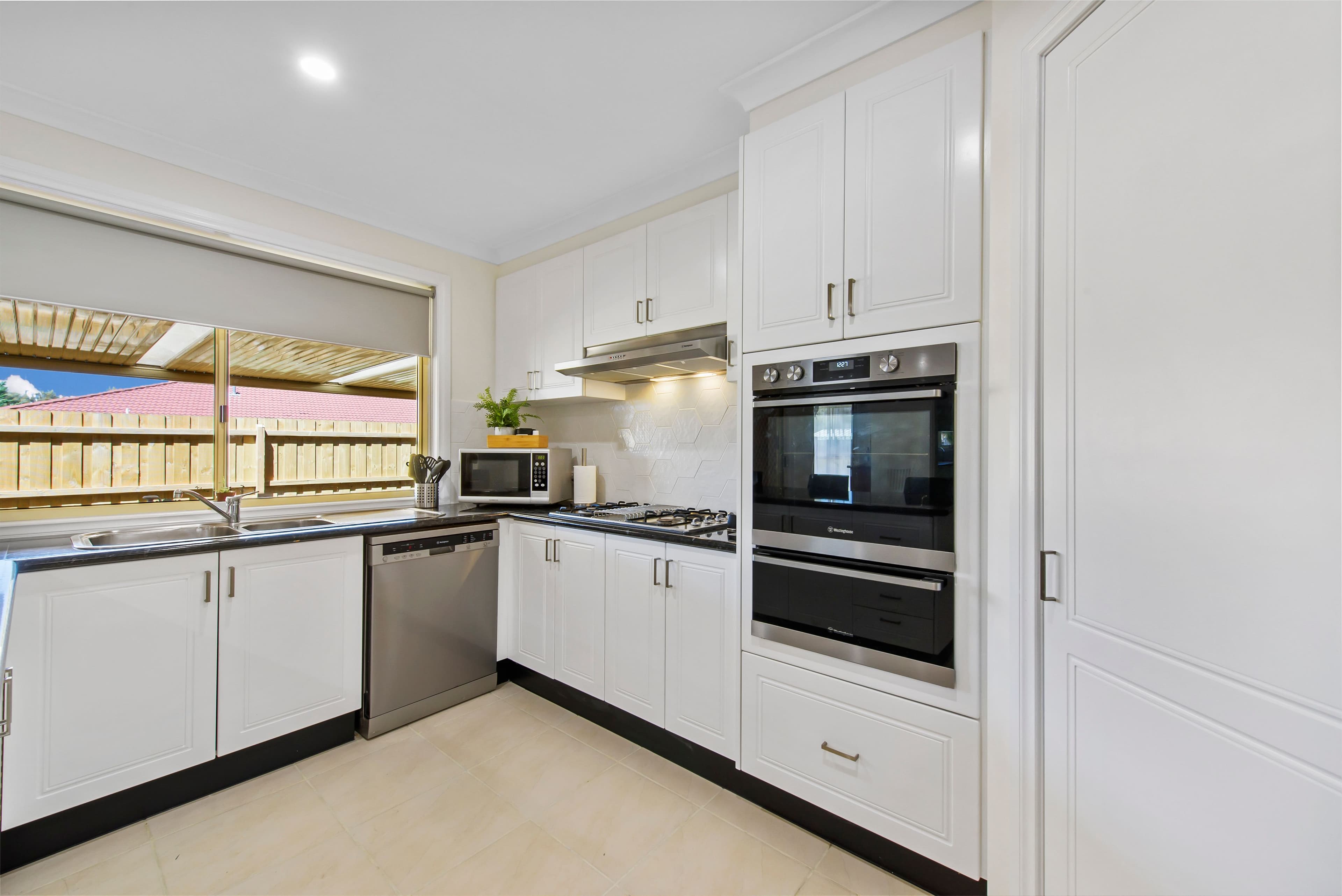 3 Marin Court, Taylors Hill VIC 3037, Taylors Hill - Thumbnail 7